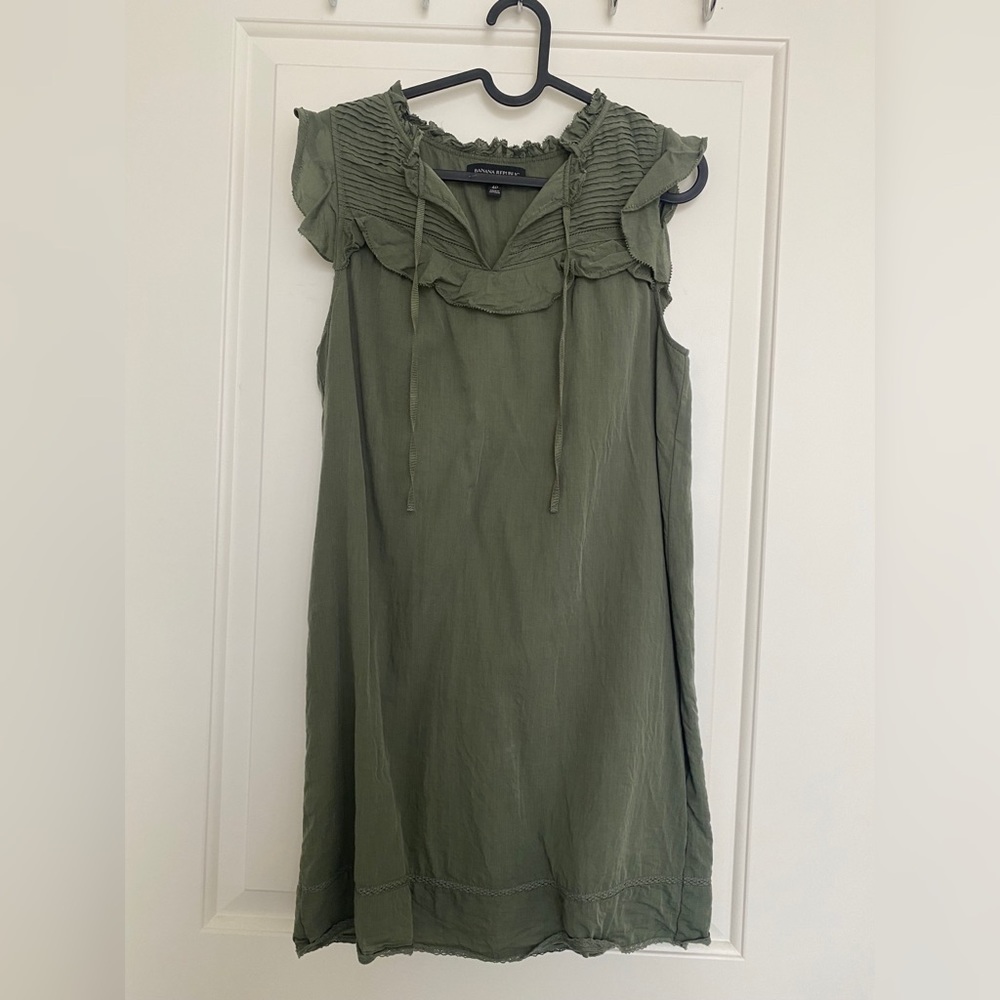 Banana Republic summer dress